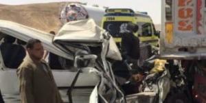 إصابة 16 شخصا فى حادث تصادم سيارة ميكروباص مع عربة كارو بالوادى الجديد - موقع رادار