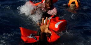 مهاجرون أفارقة يصلون سباحة إلى سبتة - موقع رادار