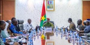 المجلس العسكري في بوركينا فاسو يمدد إجراءات الطوارئ لمكافحة الجهاديين - موقع رادار