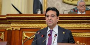 النائب أيمن محسب يتقدم بسؤال برلماني حول خطة الحكومة لتعزيز تصدير العمالة المصرية للخارج - موقع رادار