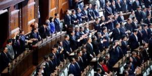 البرلمان اليابانى يقر ميزانية بـ112.57 تريليون ين للعام المالى 2024 - موقع رادار