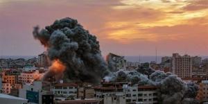 قصف جوي إسرائيلي عنيف على مدينة الأسرى بغزة - موقع رادار