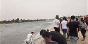 الإنقاذ النهري يبحث عن جثمان تلميذ غرق في النيل بالمنوفية - موقع رادار
