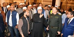 وزير الأوقاف يتفقد مسجد السيدة زينب بعد إعادة تطويره - موقع رادار